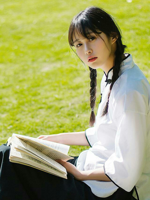 恩多耶-布鲁阿尔决赛冲刺惊艳全场，恩内斯特·布鲁佛