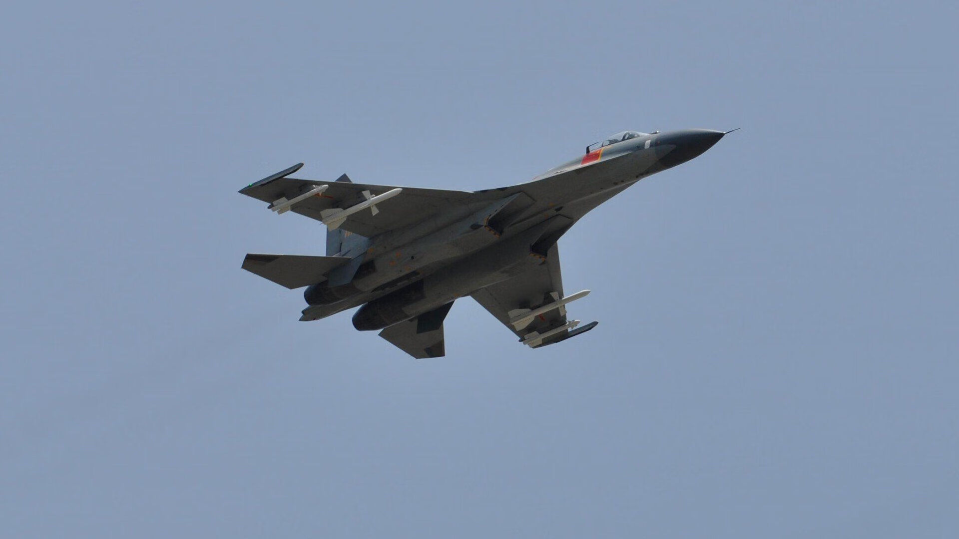 开云体育在线-意甲战术变换：层层递进的精彩策略，意甲战况