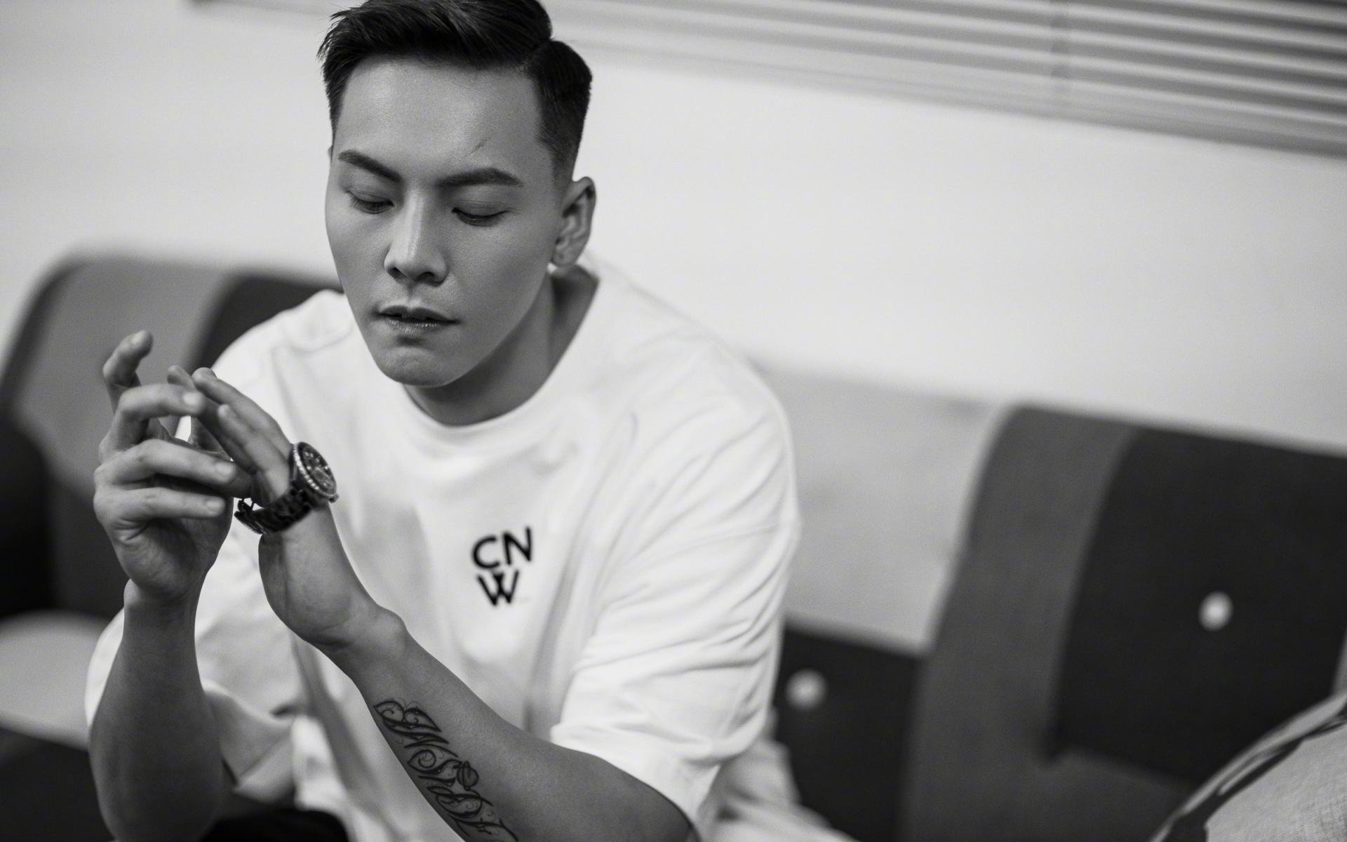 美国女子4×200米自由泳接力技术细腻，女子4×200米自由泳接力决赛全程回放