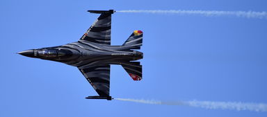 开云体育app入口-F-16前脚到，俄军后脚炸，俄军6b13